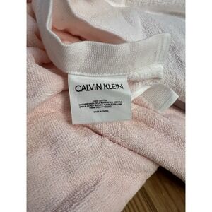 Calvin Klein 100 % Cotton Terry Cloth Pink White Shower Curtain 70 X 70